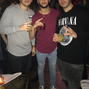 Meet your Posher, Moises